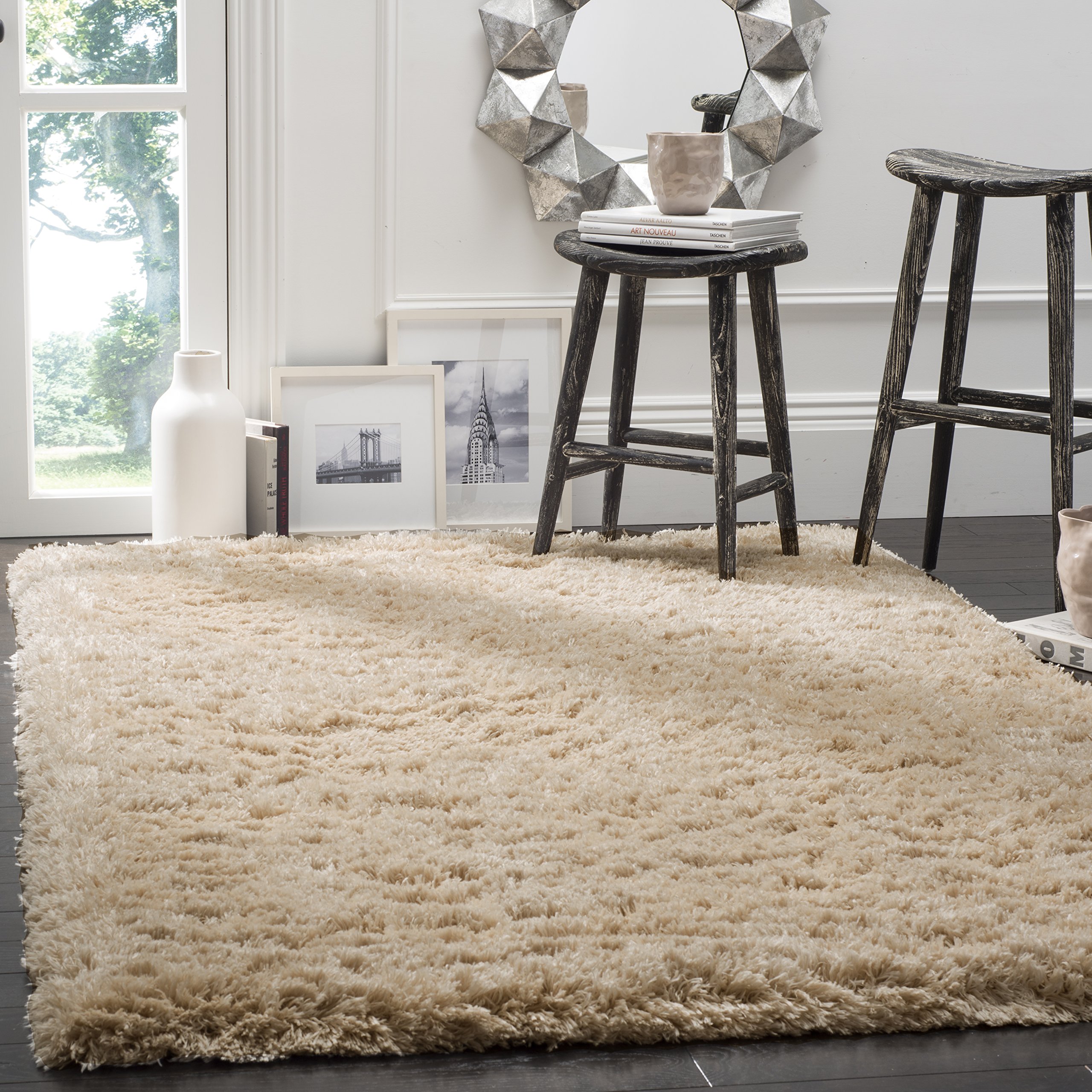  Safavieh Polar Shag 系列小地毯 - 6 英尺 7 英尺 x 9 英尺 2 英尺，浅米色，纯色迷人设计，不脱落且易于护理，3 英寸厚，非常适合客厅、卧室的人流密集区域...