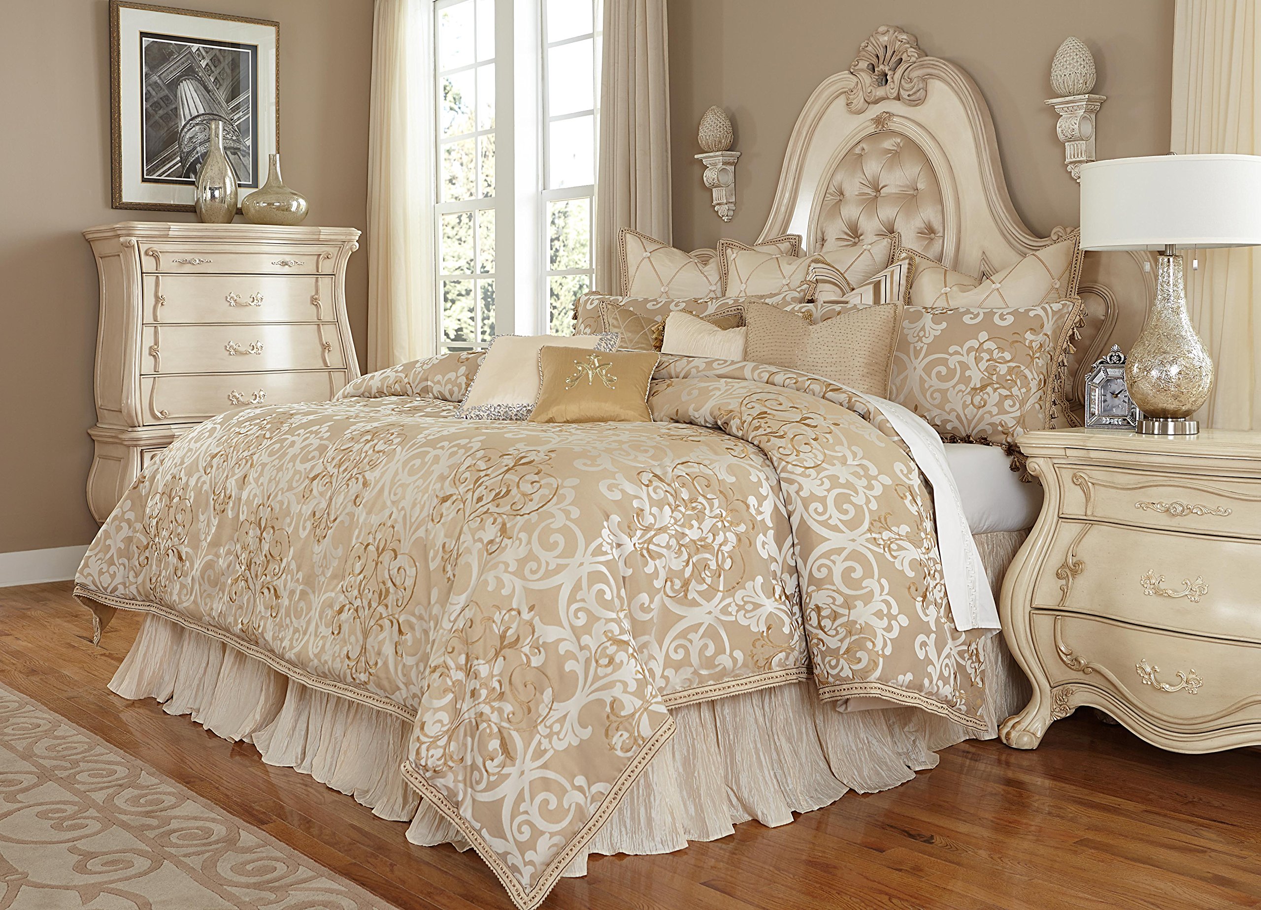 Michael Amini Luxembourg 13 Piece Comforter, King, Creme