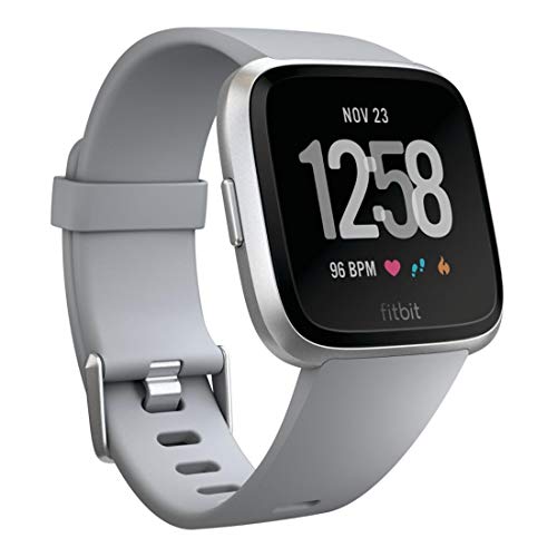 Fitbit Versa 智能手表，灰色/银色铝制，一种尺寸（包括 S 和 L 表带）