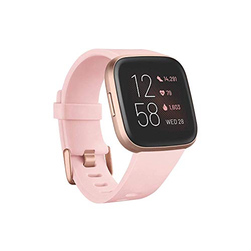 Fitbit Versa 2健康和健身智能手表，具有心律，音乐，内置Alexa，睡眠和游泳跟踪，花瓣/铜玫瑰色，一种尺寸（包括S和L带）