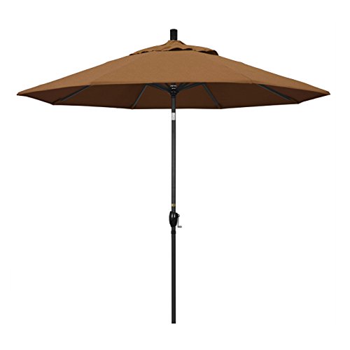 California Umbrella 9英尺圆形铝制市场伞，曲柄提升，按钮倾斜，黑杆，Sunbrella柚木